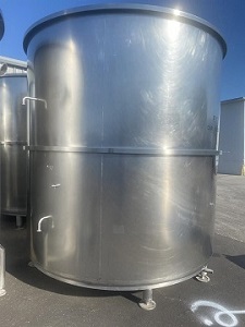 Peter Austin Single Wall Stainless Steel Tanks Previously Used in a Brewery